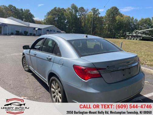 2012 Chrysler 200 Touring