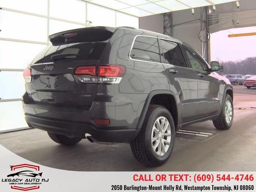 2021 Jeep Grand Cherokee Laredo