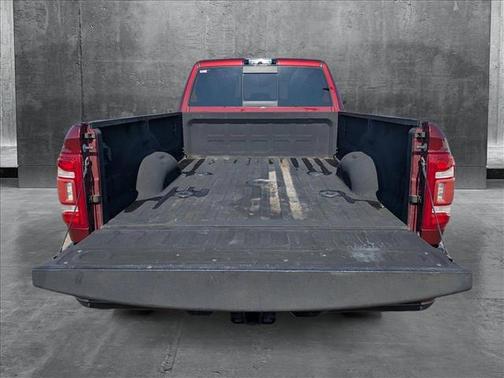 2019 RAM 2500 Laramie Crew Cab 4x4 8' Box