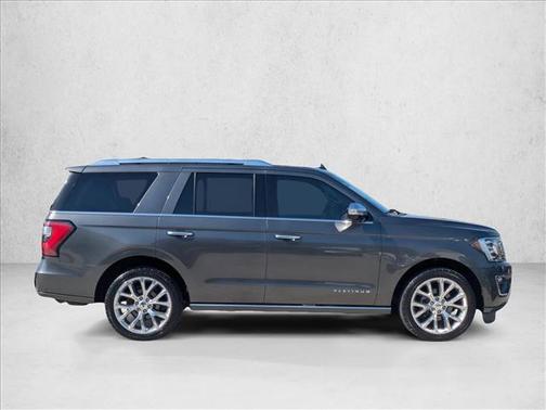 Silver/Gray 2018 Ford Expedition Platinum