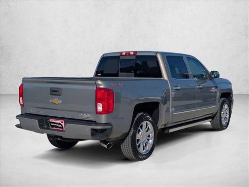 2017 Chevrolet Silverado 1500 High Country