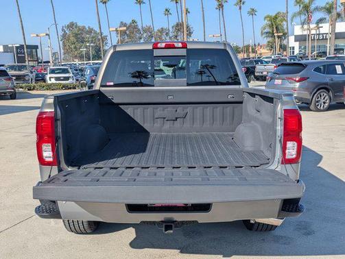 2017 Chevrolet Silverado 1500 High Country