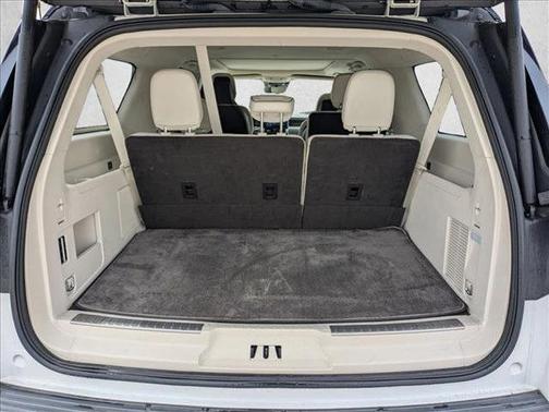 2021 Lincoln Navigator Black Label