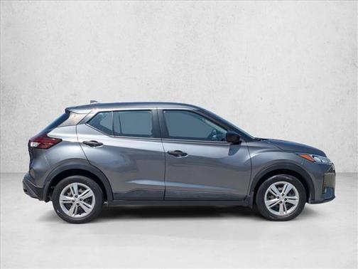 Gun Metallic 2021 Nissan Kicks S