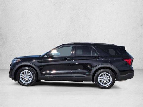 Agate Black Metallic 2026 Ford Explorer Active w/200A Pkg