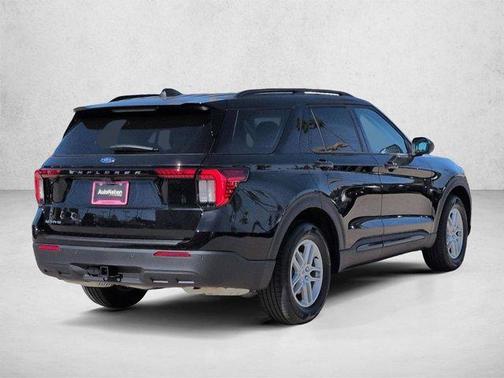Agate Black Metallic 2026 Ford Explorer Active w/200A Pkg
