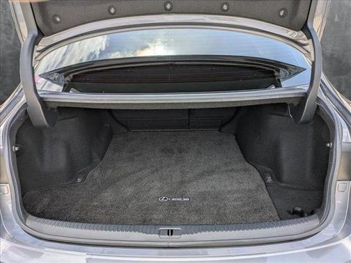 2018 Lexus IS 300 Base