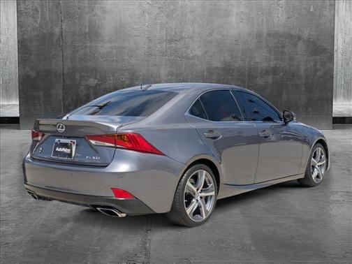 2018 Lexus IS 300 Base