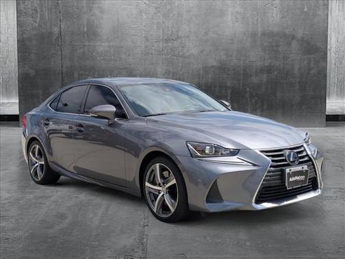 2018 Lexus IS 300 Base