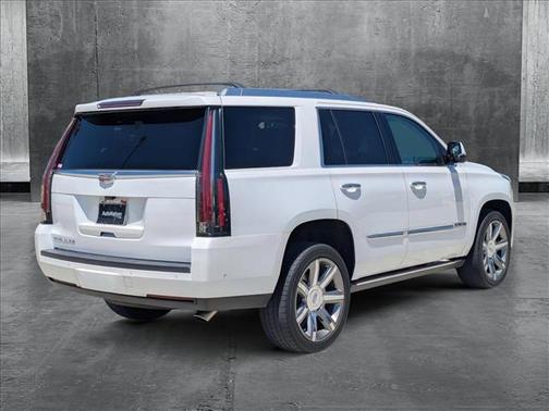 2017 Cadillac Escalade Premium Luxury
