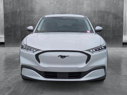 2022 Ford Mustang Mach-E Select