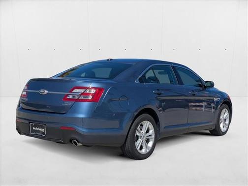 2018 Ford Taurus SEL