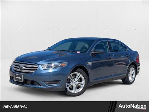 2018 Ford Taurus SEL