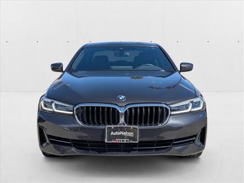 2021 BMW 540 540i