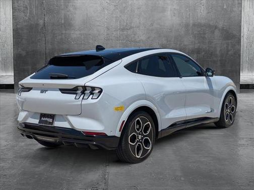 2022 Ford Mustang Mach-E GT