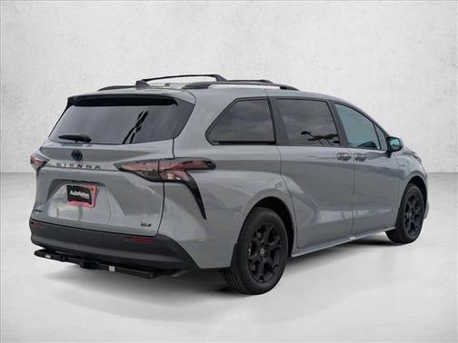 2025 Toyota Sienna Woodland Edition