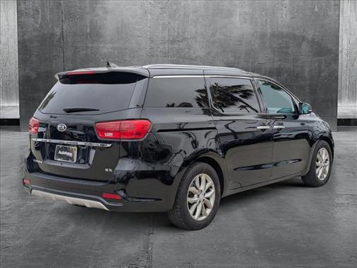 2021 Kia Sedona EX