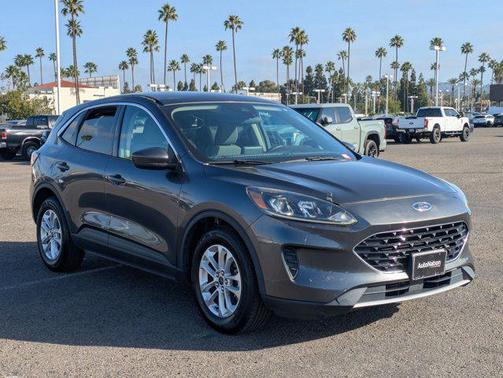 Magnetic Metallic 2020 Ford Escape SE