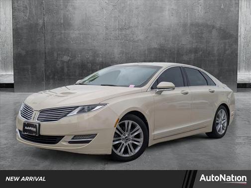 2014 Lincoln MKZ Base