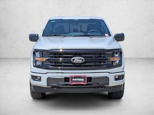 Avalanche 2026 Ford F-150 XLT
