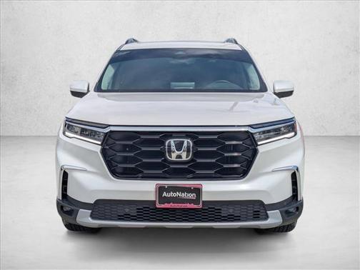 2024 Honda Pilot Touring 8-Passenger