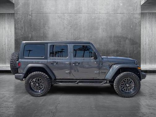 2022 Jeep Wrangler Unlimited Sport