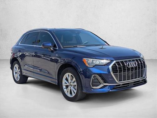 2022 Audi Q3 45 S line Premium