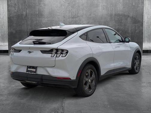 2022 Ford Mustang Mach-E Select