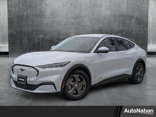 2022 Ford Mustang Mach-E Select