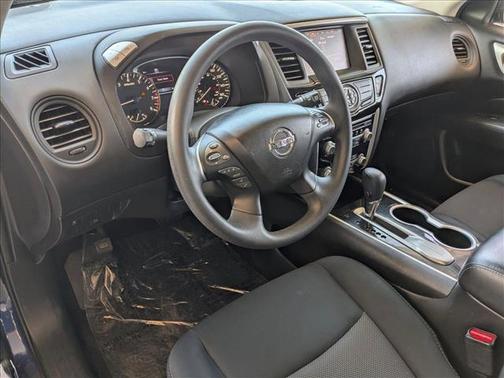 2019 Nissan Pathfinder S