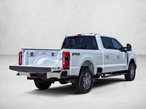 Oxford White 2026 Ford F-250 Lariat