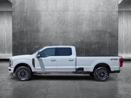2025 Ford F-350 Platinum