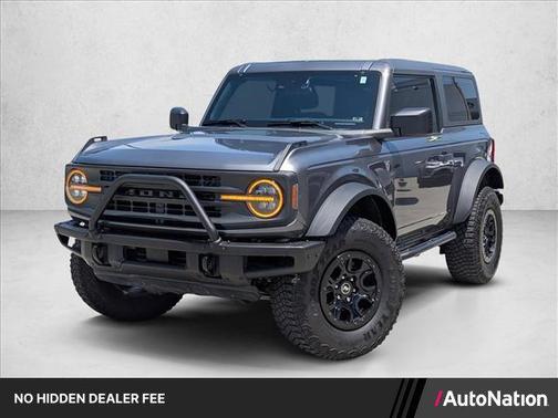 Carbonized Gray Metallic 2023 Ford Bronco Base