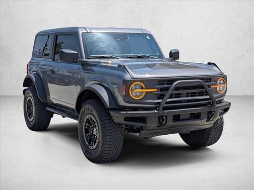 Carbonized Gray Metallic 2023 Ford Bronco Base