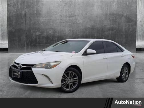 2016 Toyota Camry SE