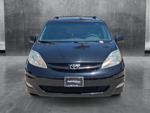 2008 Toyota Sienna XLE