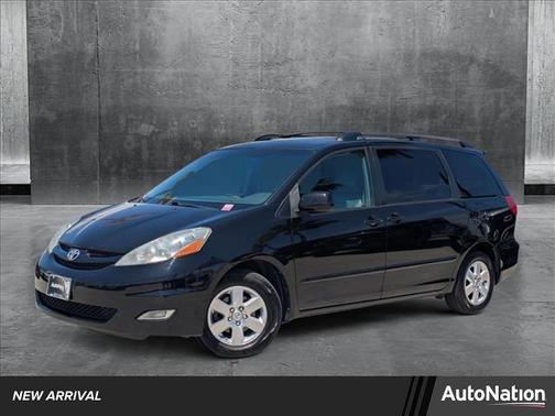 2008 Toyota Sienna XLE