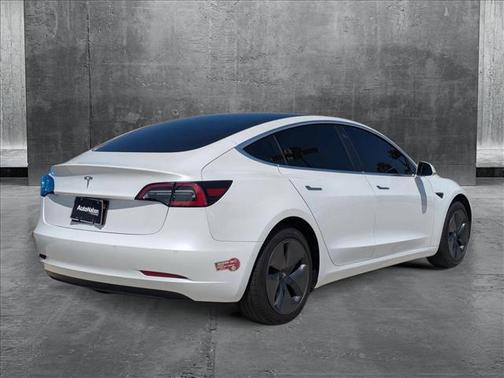 2020 Tesla Model 3 Standard Range Plus