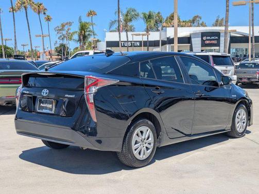 2016 Toyota Prius Two