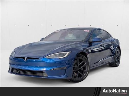 2022 Tesla Model S Plaid