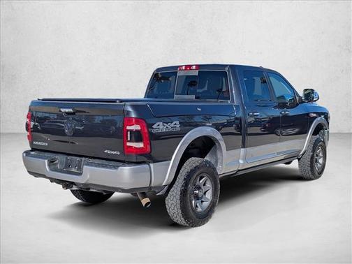 2020 RAM 2500 Laramie Crew Cab 4X4 6'4' Box