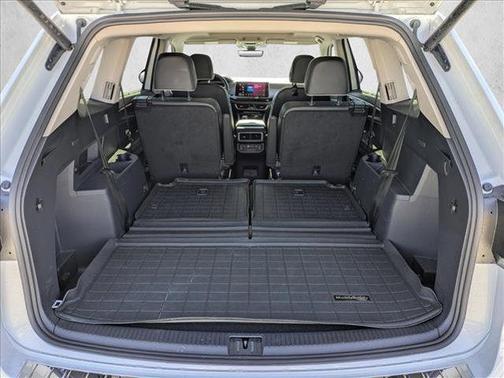 2025 Volkswagen Atlas 2.0T SEL Premium R-Line 4MOTION