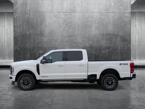 2025 Ford F-250 Platinum