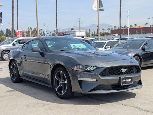 2020 Ford Mustang EcoBoost