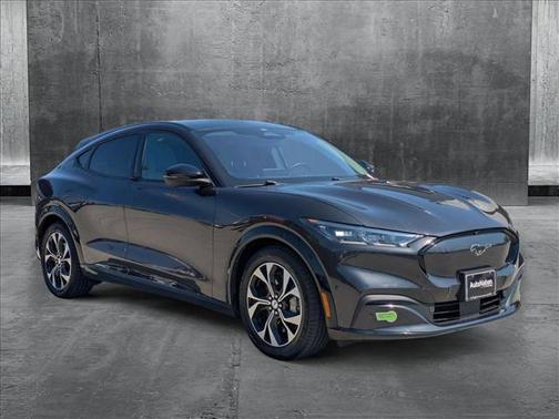 2022 Ford Mustang Mach-E Premium