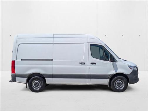 2020 Mercedes-Benz Sprinter 2500 Standard Roof