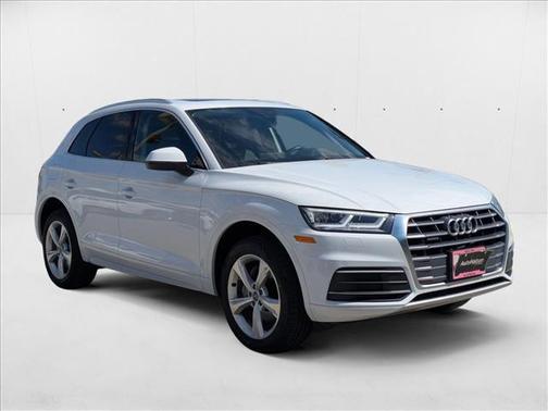 2020 Audi Q5 45 Premium Plus