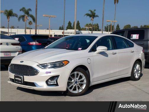 2020 Ford Fusion Plug-In Hybrid Titanium