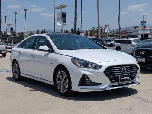 Hyper White 2018 Hyundai SONATA Hybrid Limited