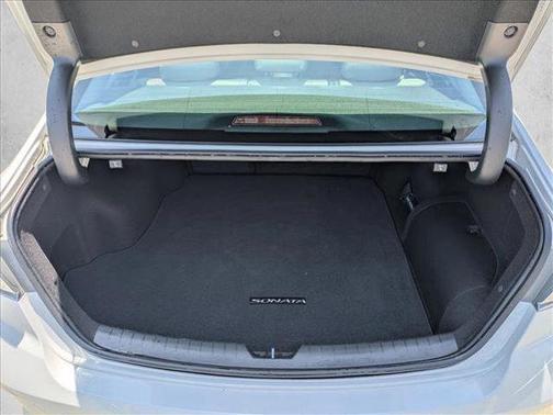 Hyper White 2018 Hyundai SONATA Hybrid Limited